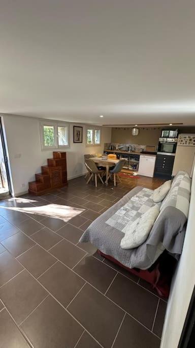 Appartement Jardin & Terrasse Ombragee - T2 Cozy Et Paisible à La Garde  Extérieur photo