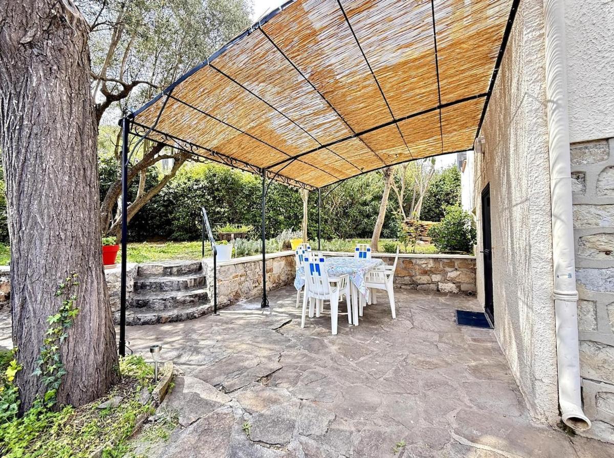 Appartement Jardin & Terrasse Ombragee - T2 Cozy Et Paisible à La Garde  Extérieur photo